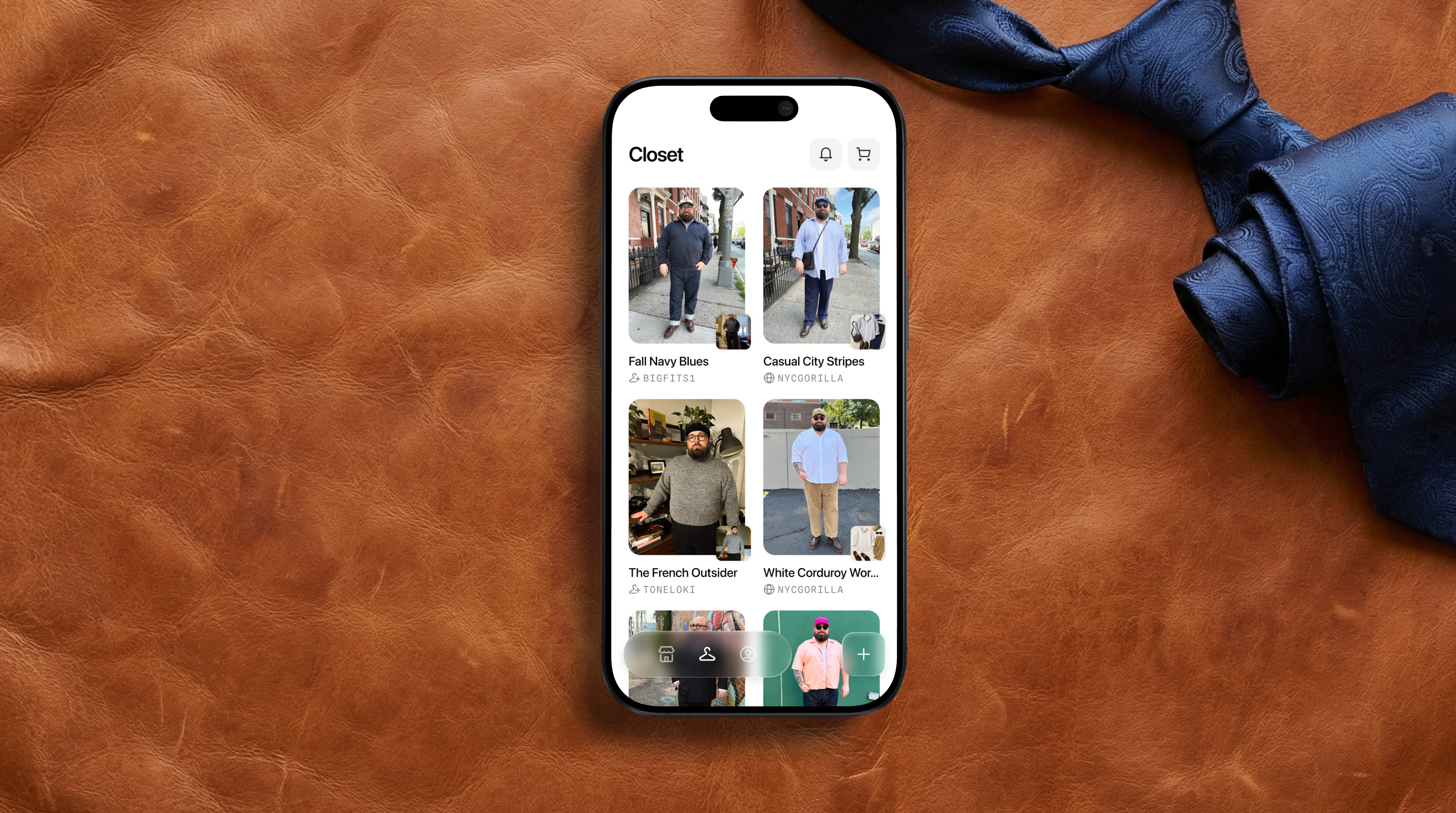 Branded device mockup of the Rackoon app on iPhone
